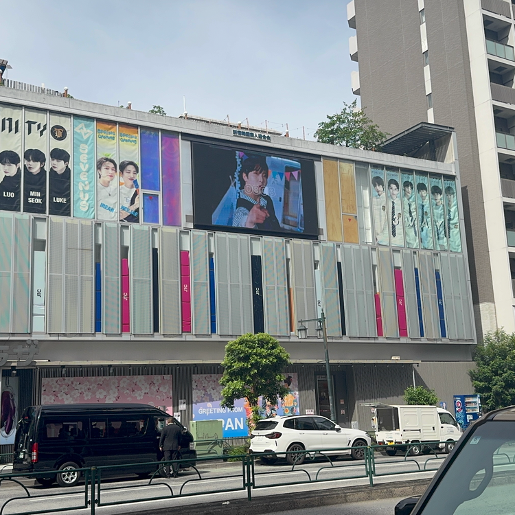 [W3WAY HYECHEON] Shinjuku Shin-Okubo K-Vision Ⅱ push advertisement example (2026/08)